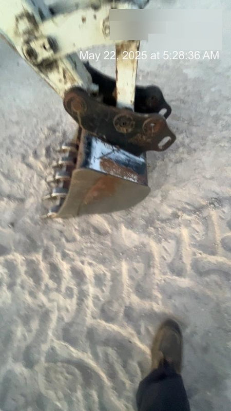 2023 SOLESBEE 24" Bucket, Tooth, Mini Excavator - Solesbee