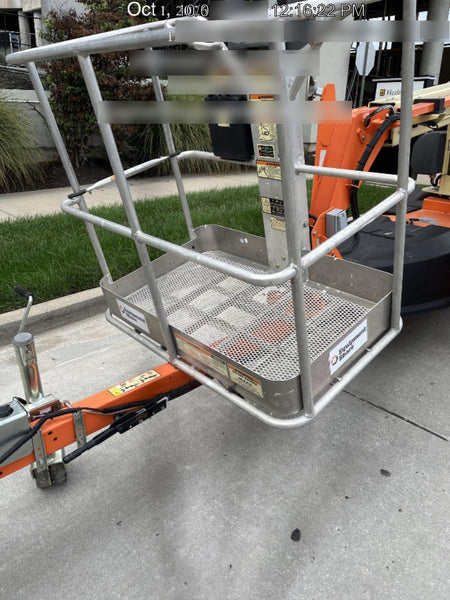 2022 JLG T350