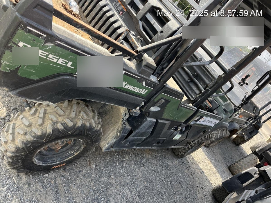 Kawasaki Mule PRO-DXT Movement Alarm, Beacon, Hard Top, ES Track Hardware