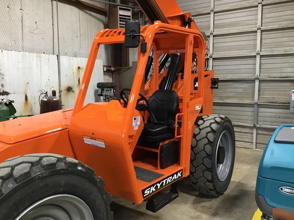 2020 Skytrak 8042 74 Hp, FF Tires, Work Lights, Beacon, Aux Hydraulics, Back up Alarm, Lifting Eye, ES Decals