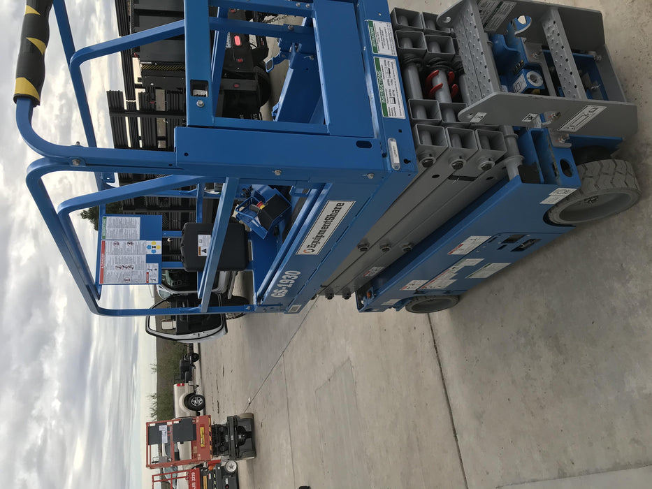 2019 Genie GS-1930 Half Height Swing Gate, 800W Inverter