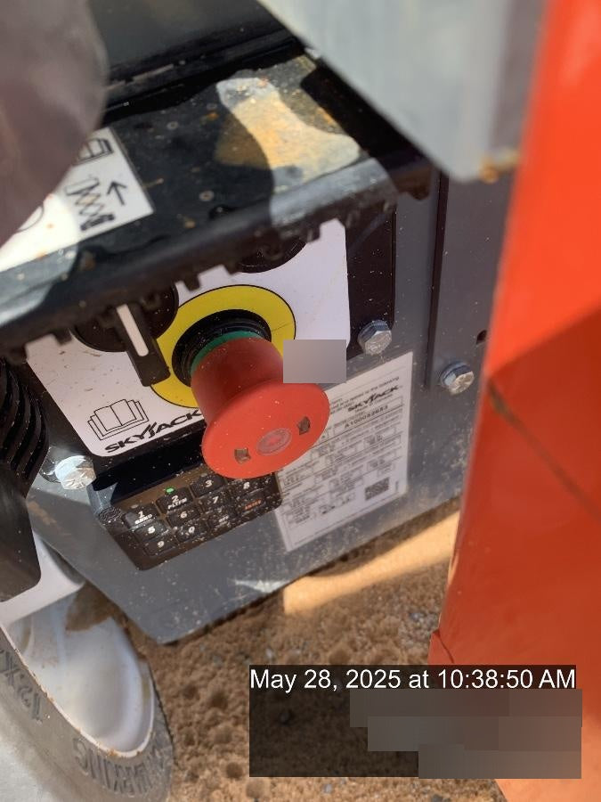 2024 SKYJACK SJ3219E