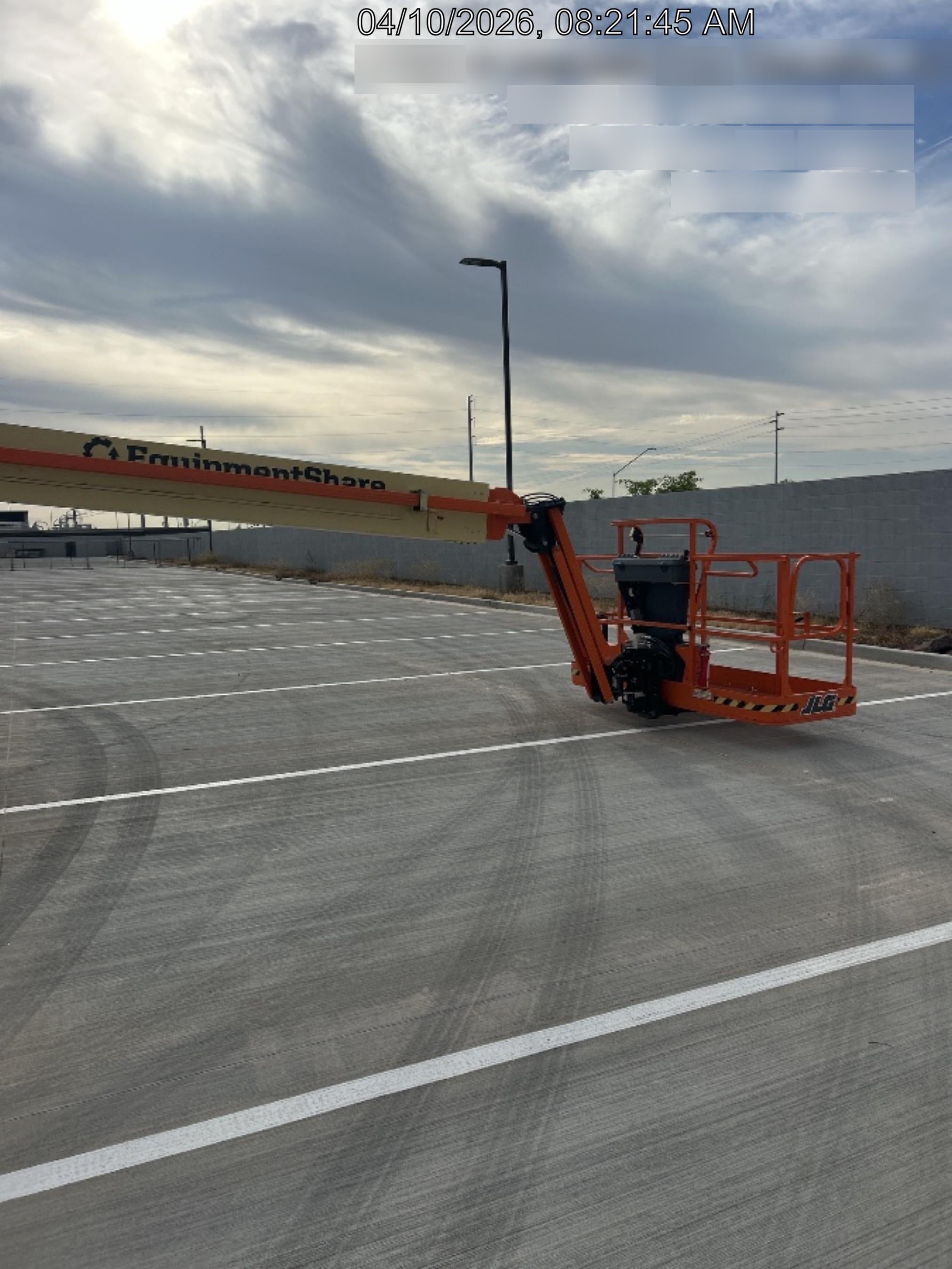 2022 JLG EC600SJ