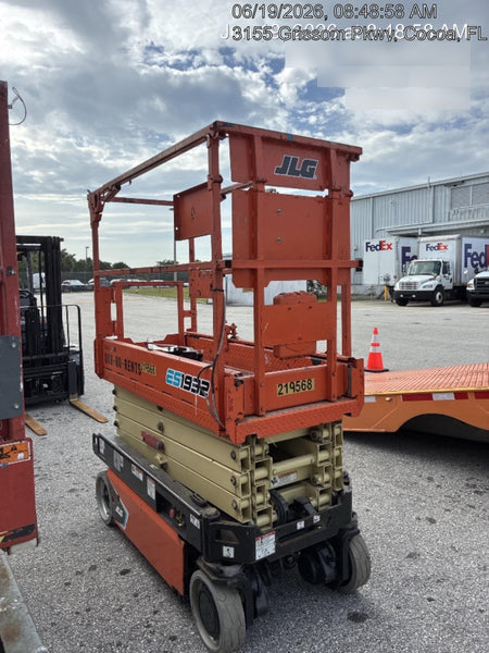 2022 JLG ES1932
