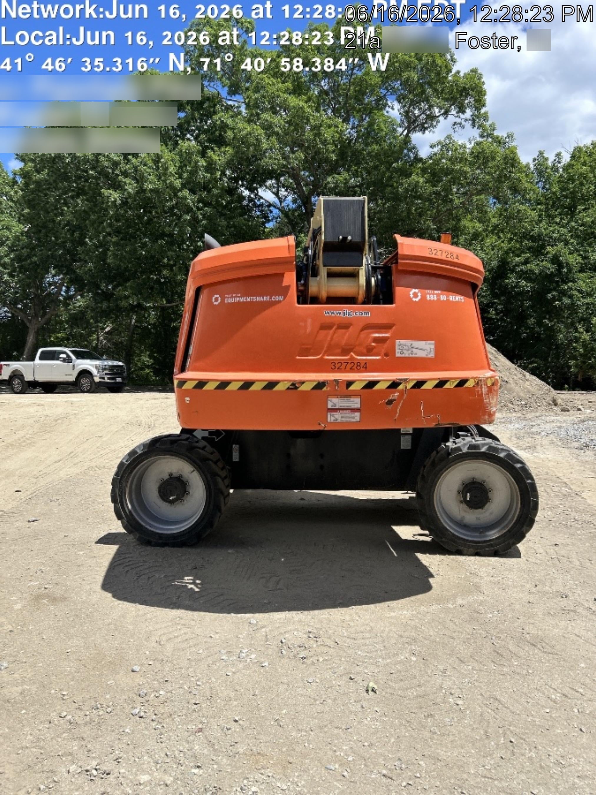 2023 JLG 660SJ
