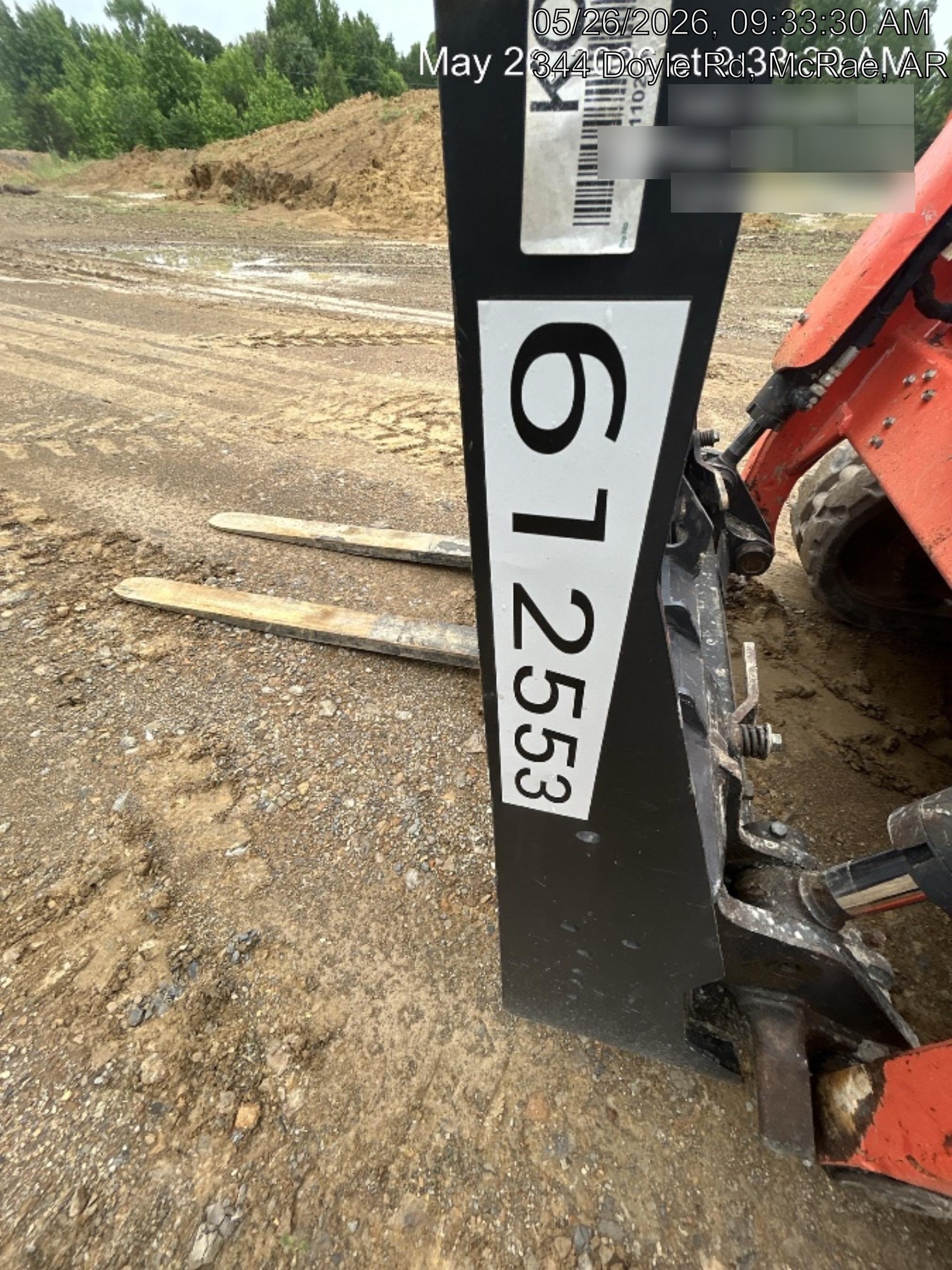 2025 ARROW MATERIAL HANDLING 48" Pallet Forks - Arrow