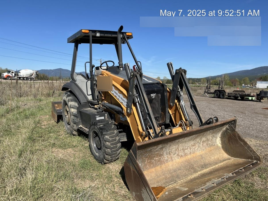 2019 Case 570N EP Canopy, 4WD, GP Front Bucket, Dual Tilt Cylinder, 84" Box Blade w/ Scarifier, Wheel Weights, Beacon