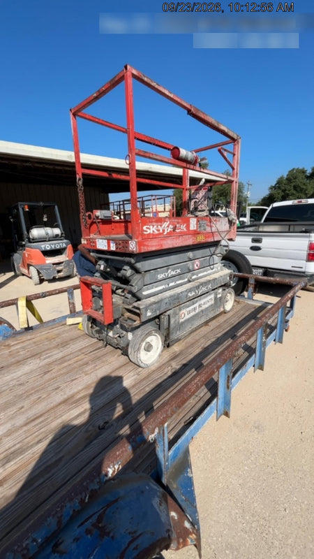 2017 Skyjack SJIII-3219 Skyjack SJ3219, Trojan Battery Set, Extended Warranty 5yr/5k hr