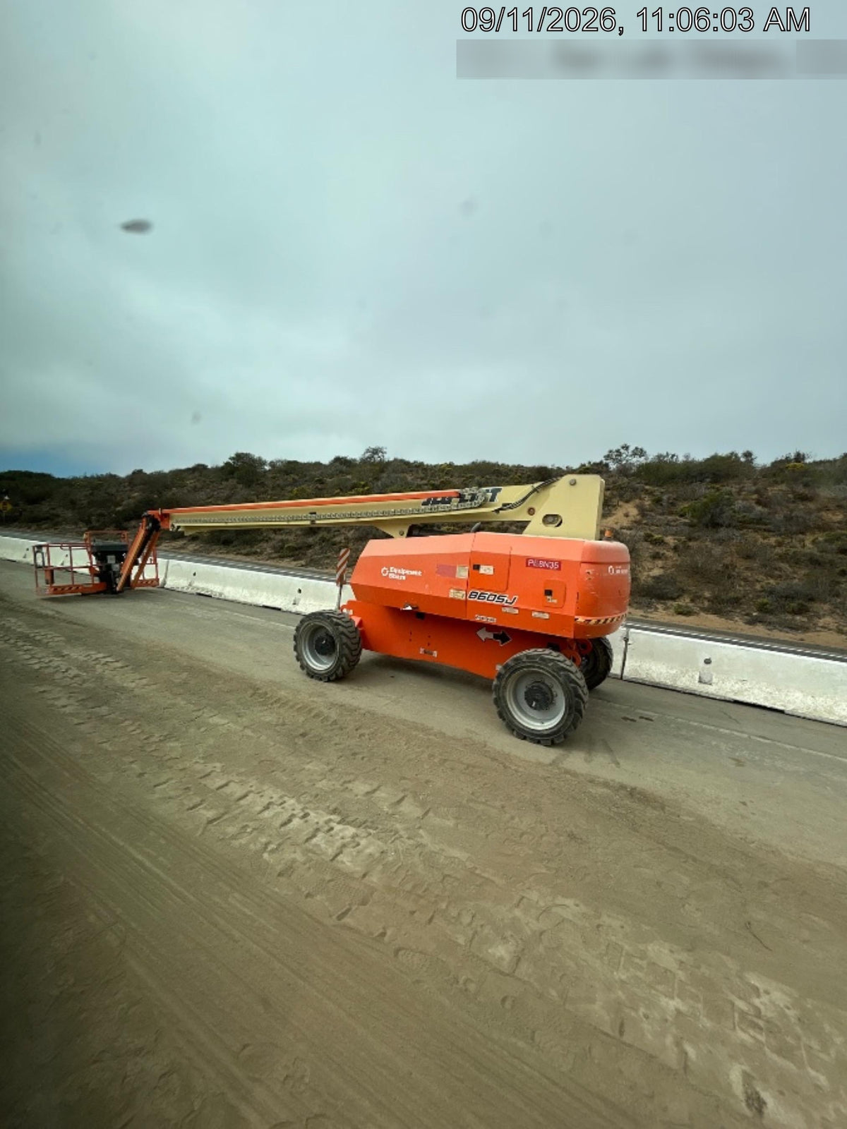 2022 JLG 860SJ