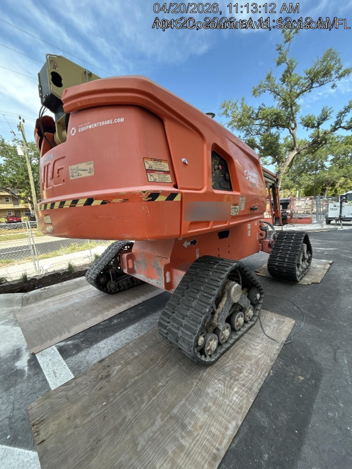 2022 JLG 660SJ Quad Track