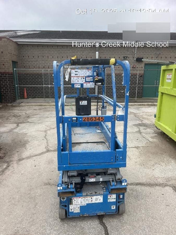 2022 GENIE GS-1432