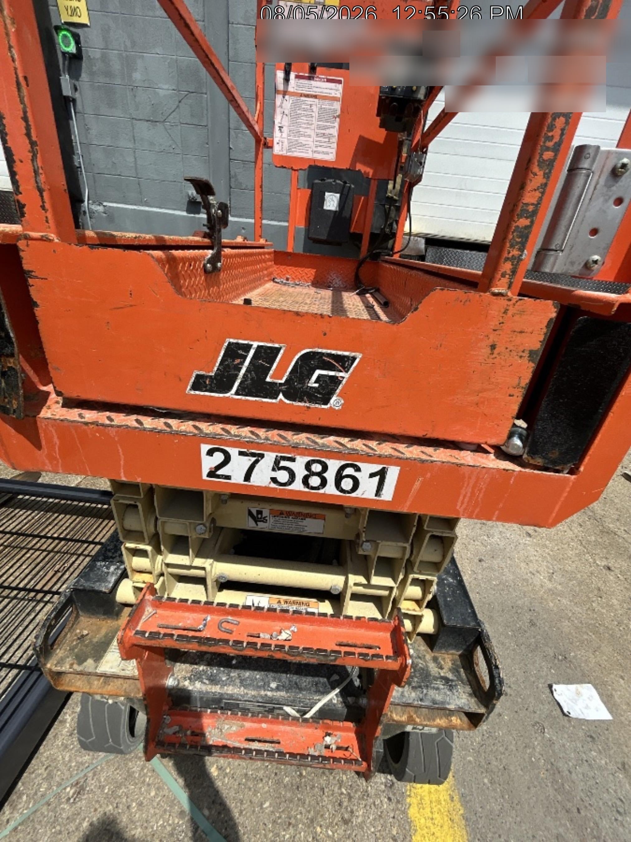 2022 JLG ES1932