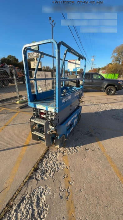 2019 Genie GS-1930 Fixed rails with chain Entry