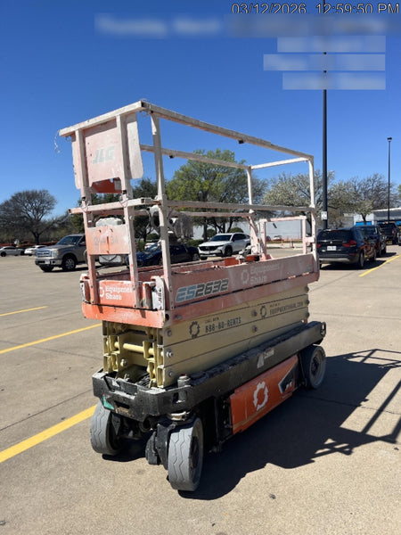 2022 JLG ES2632