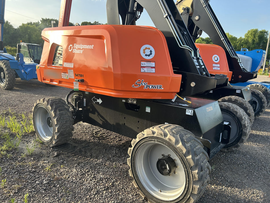 2025 JLG 660SJ
