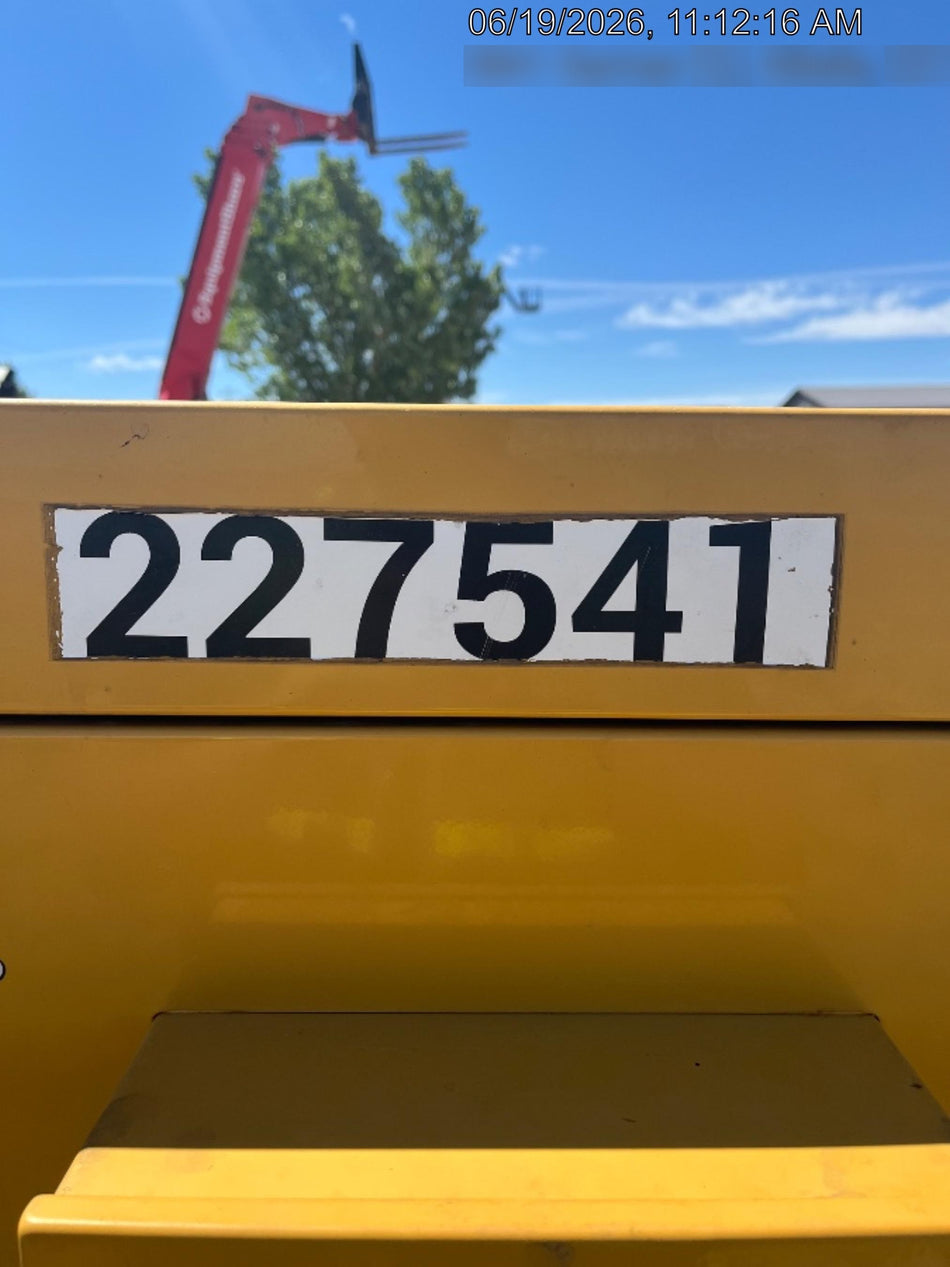 2022 Vac-Tron LP573XDT T4 Koehler Diesel Engine, 500 Gallon Debris Tank, x2 100 Gallon Water Tanks