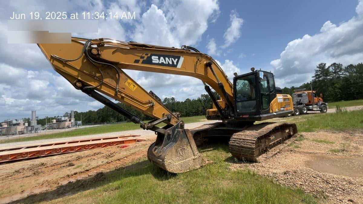 2019 SANY SY265C LC