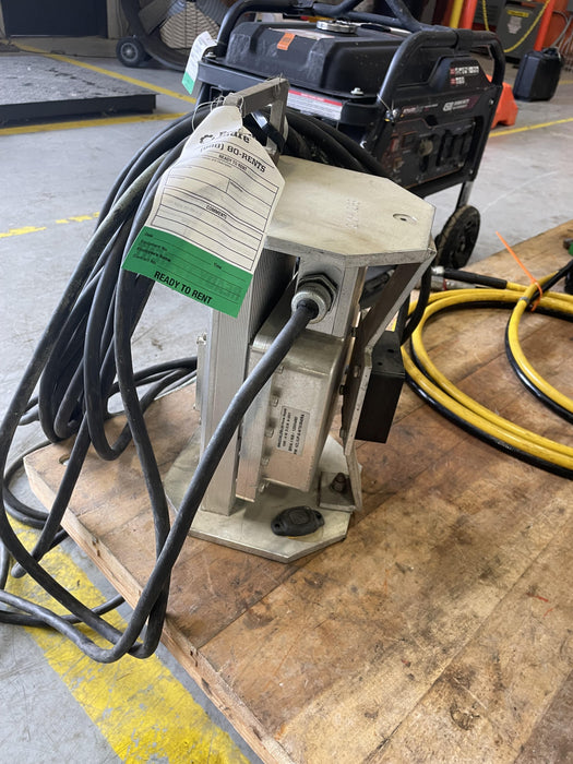 2022 WORKSITE LIGHTING PetroPRO Handy 24639