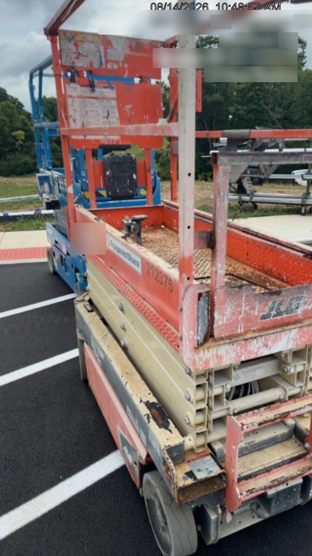 2022 JLG ES1932