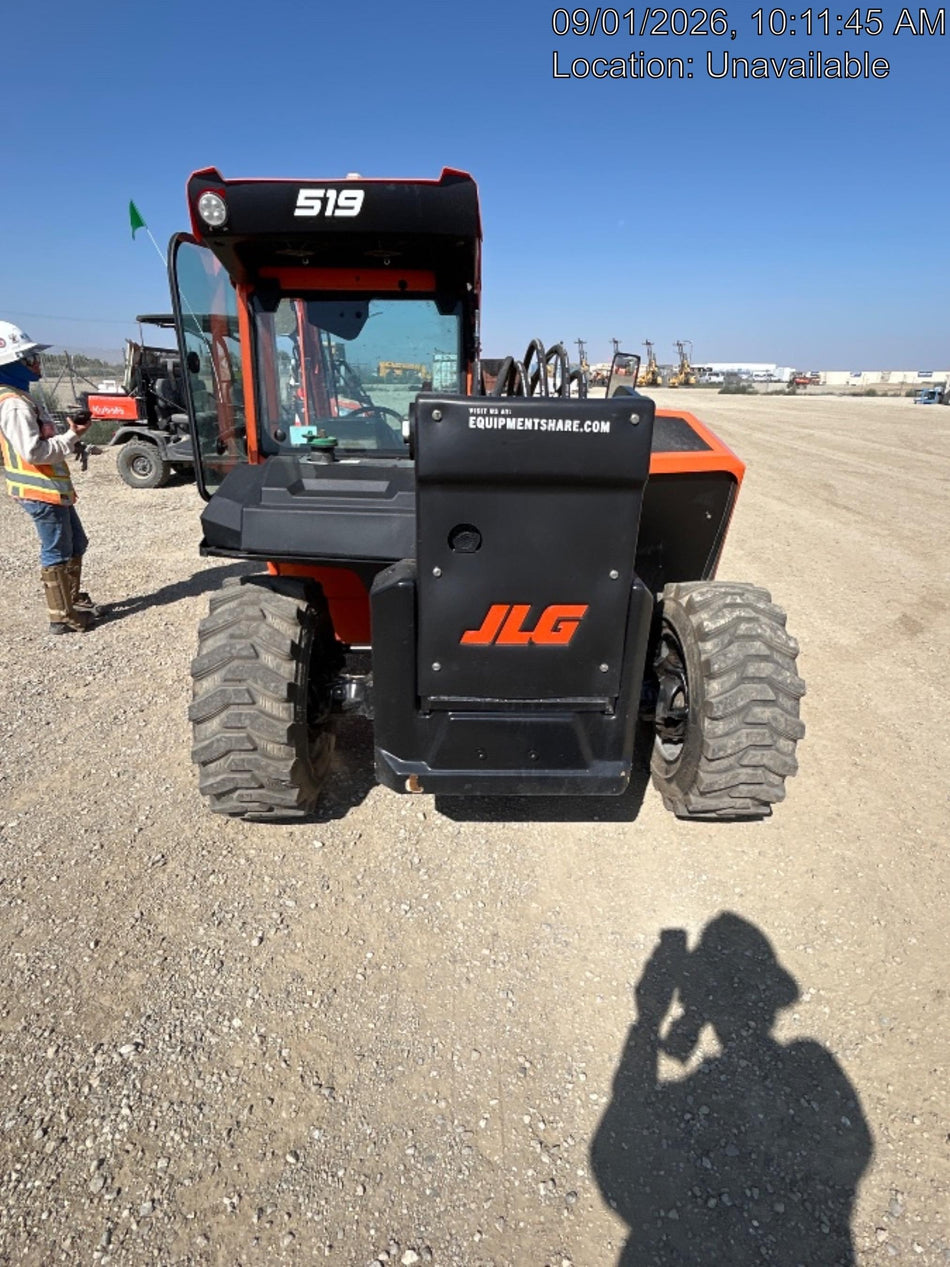 2025 JLG 519