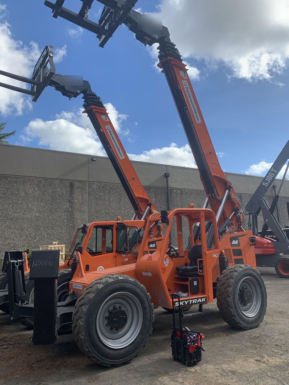 2020 Skytrak 12054 110Hp, Canopy, FF, Work Lights, Beacon, Aux Hydraulics, Back up Alarm, Lifting Eye, ES Decals