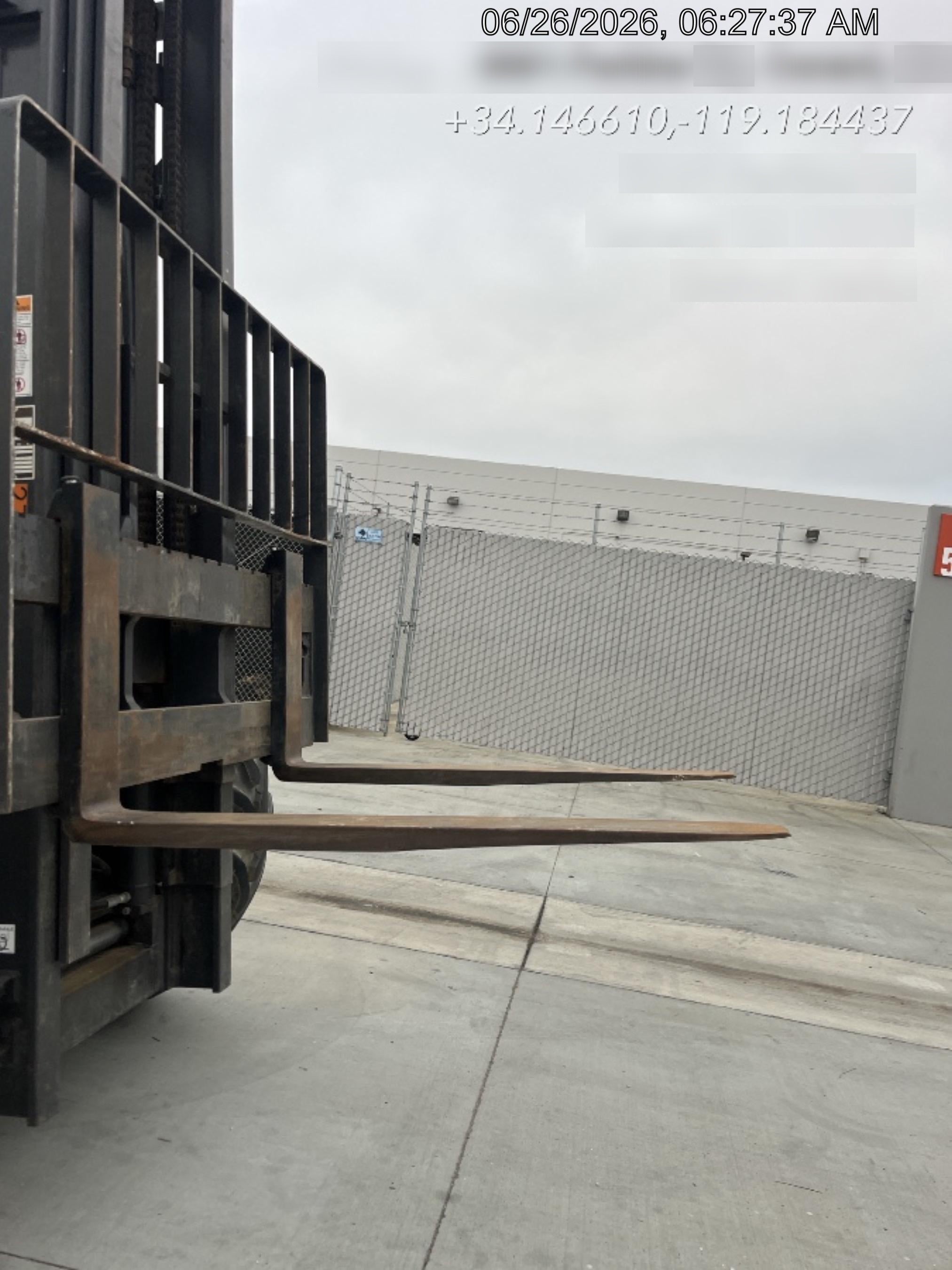 2023 CASE 588H