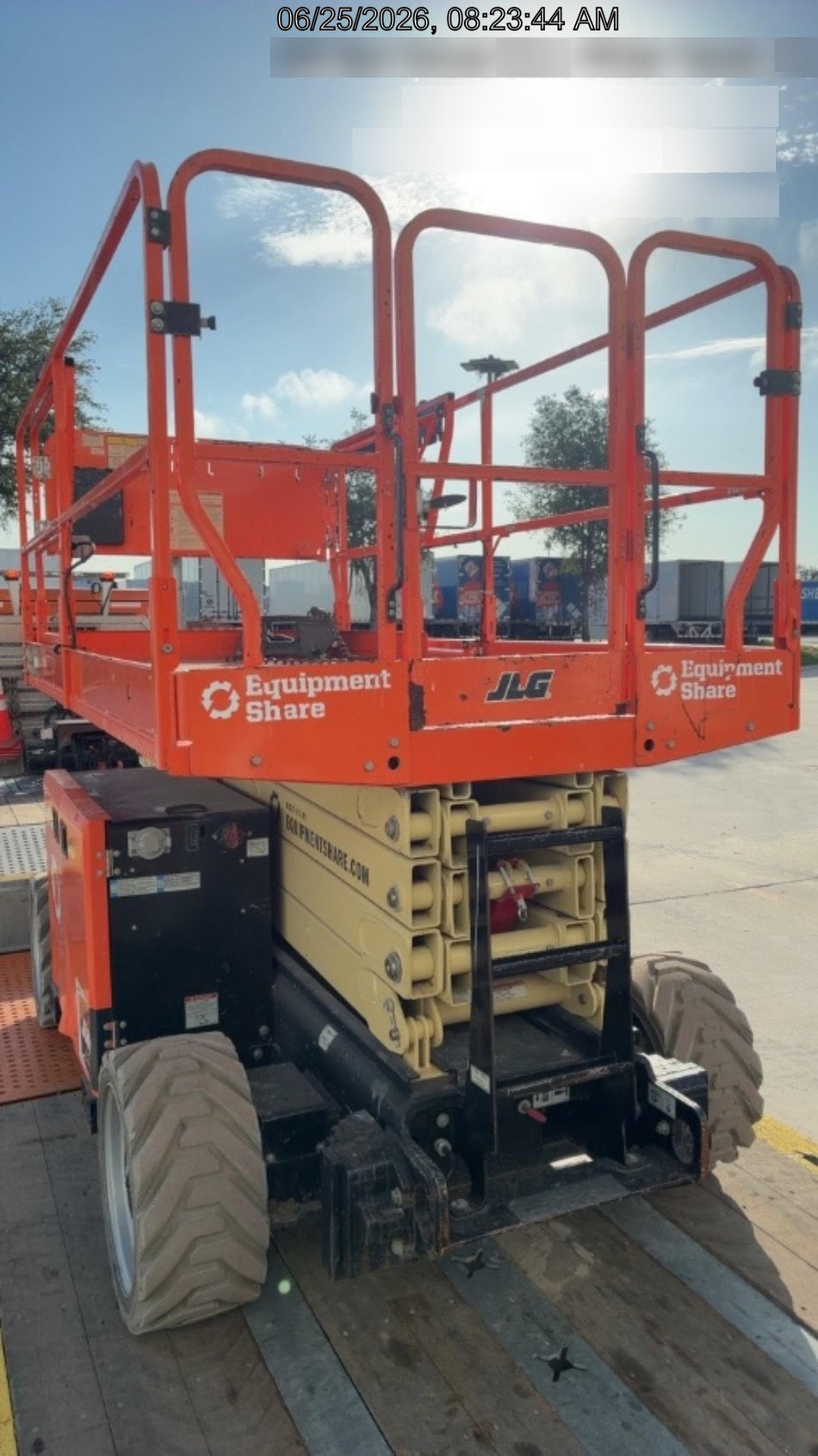 2022 JLG ERT4069