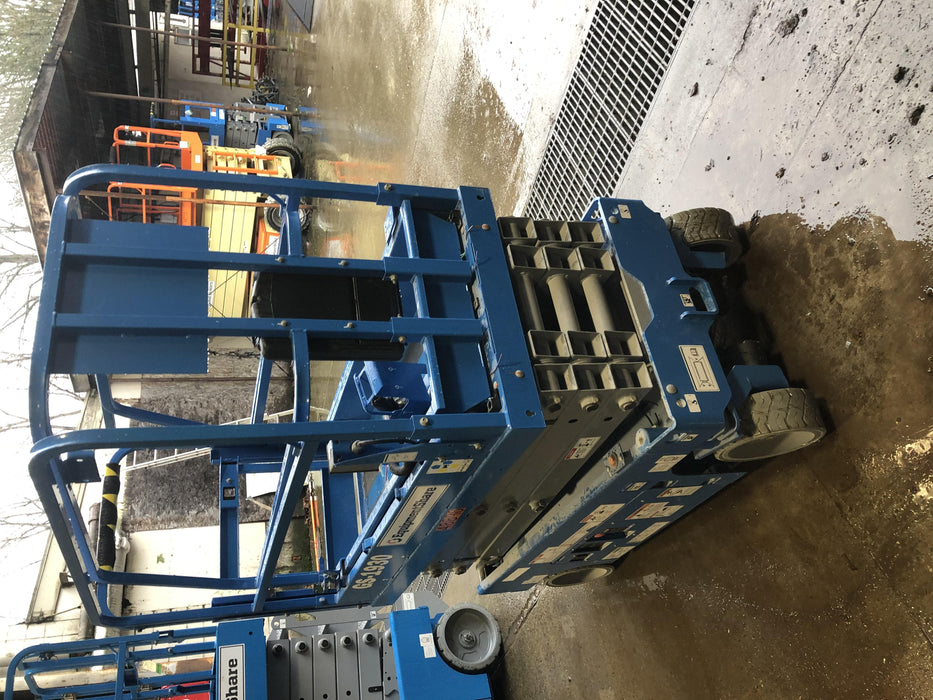 2019 Genie GS-1930 Half Height Swing Gate, 800W Inverter