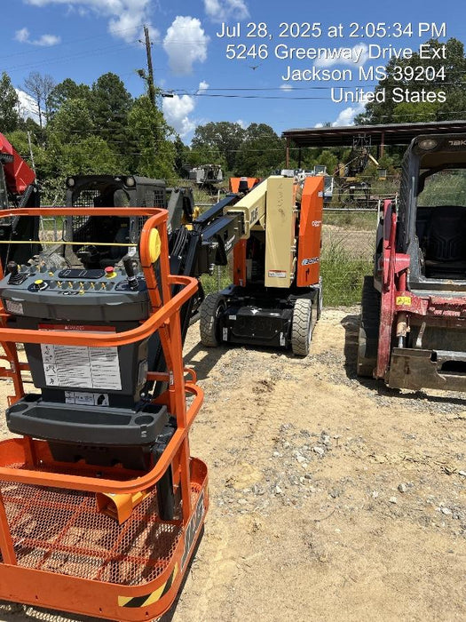 2025 JLG E300AJP