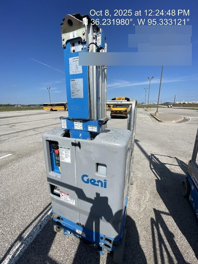 2020 GENIE GR-20