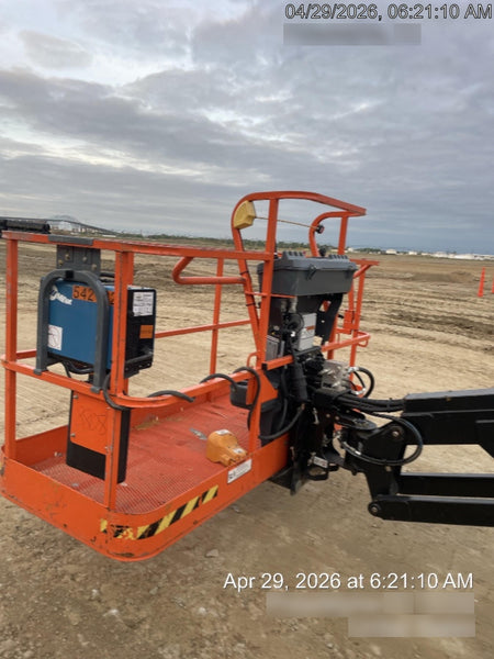 2025 JLG 660SJ