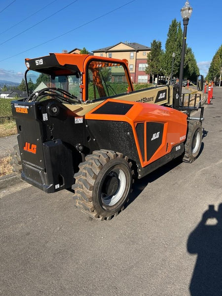 2025 JLG 519