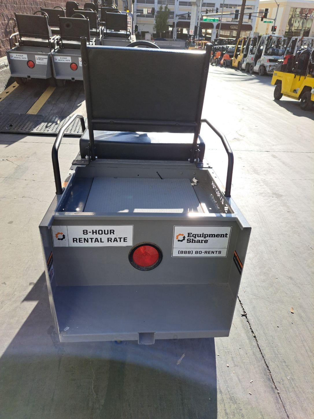 2022 COLUMBIA Expediter