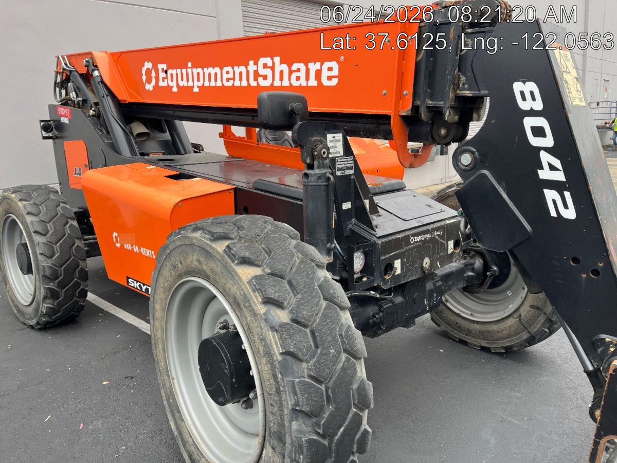 2023 SKYTRAK 8042