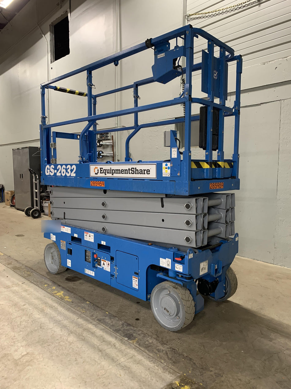 2022 GENIE GS-2632
