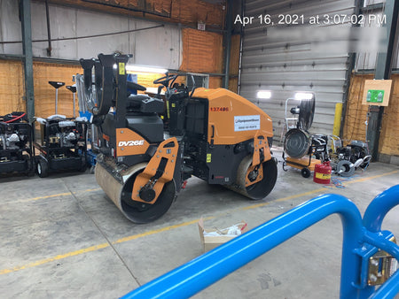 2021 CASE DV26E