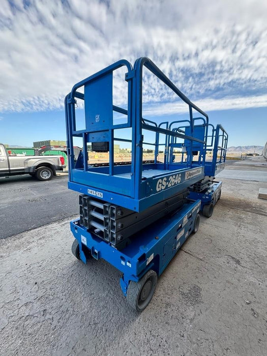 2019 Genie GS-2646 folding rails with full height swing gate