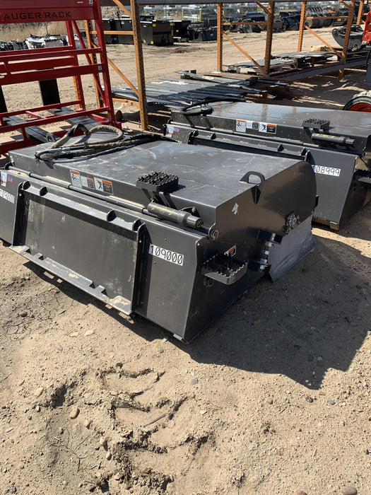 2020 PALADIN Sweepster SB72