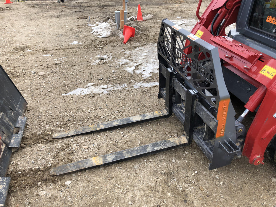 2021 PALADIN 48" Pallet Forks - Paladin