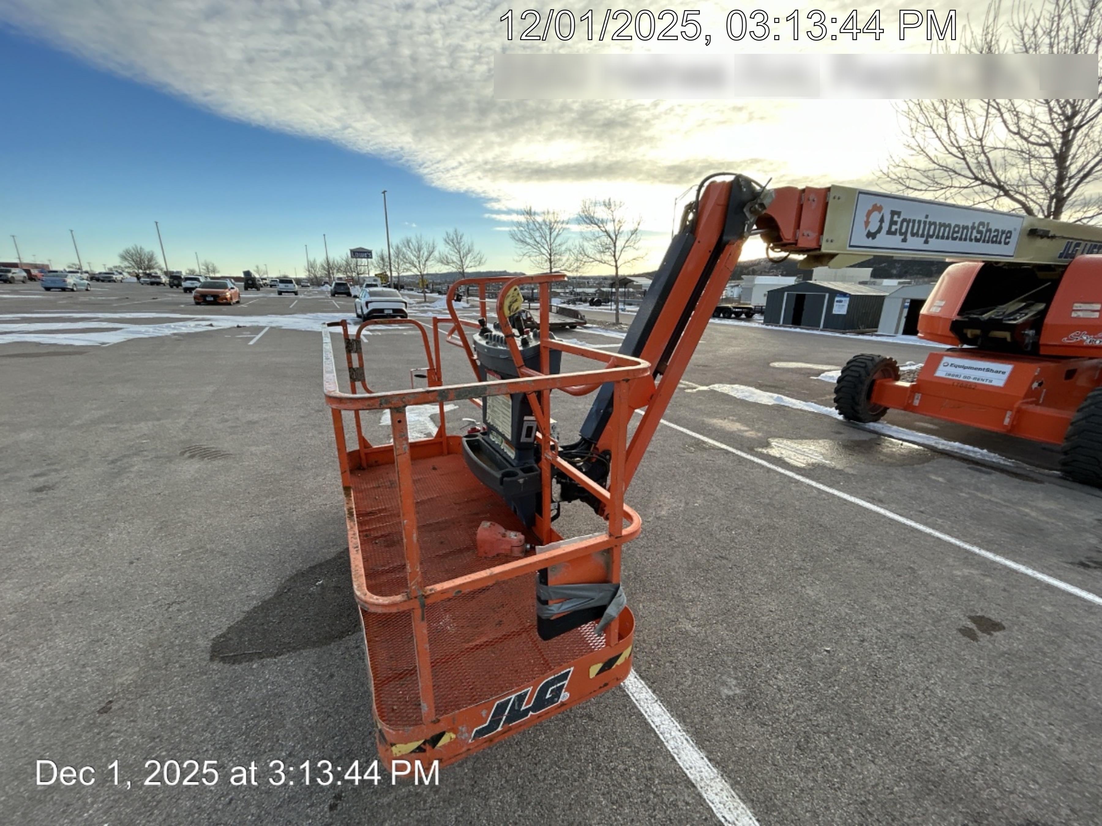 2021 JLG 660SJ