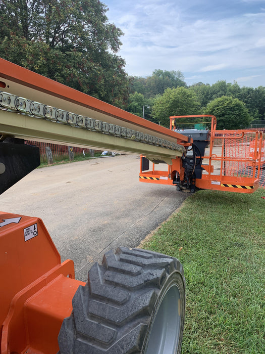 2020 JLG 600S