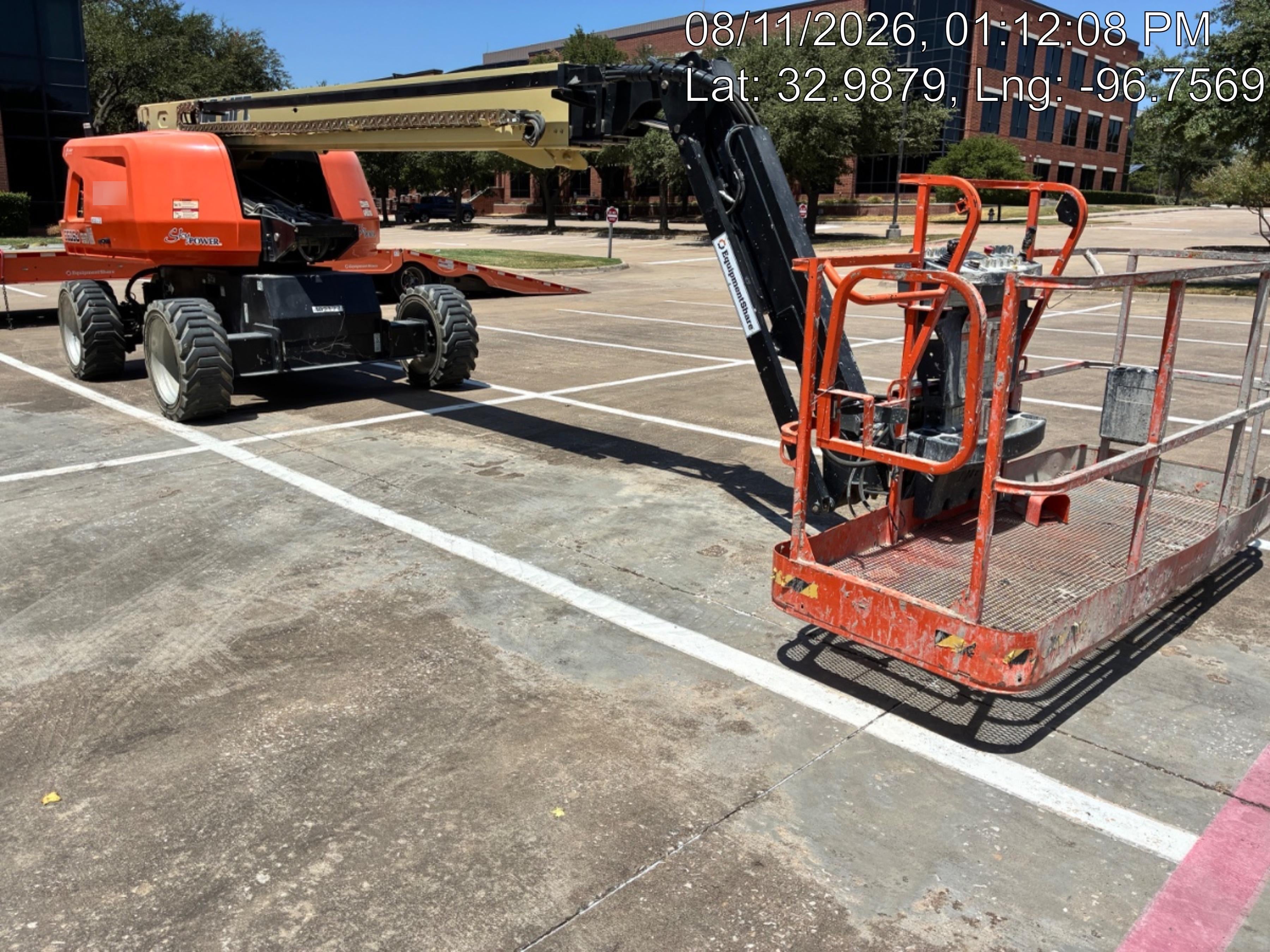 2024 JLG 660SJ