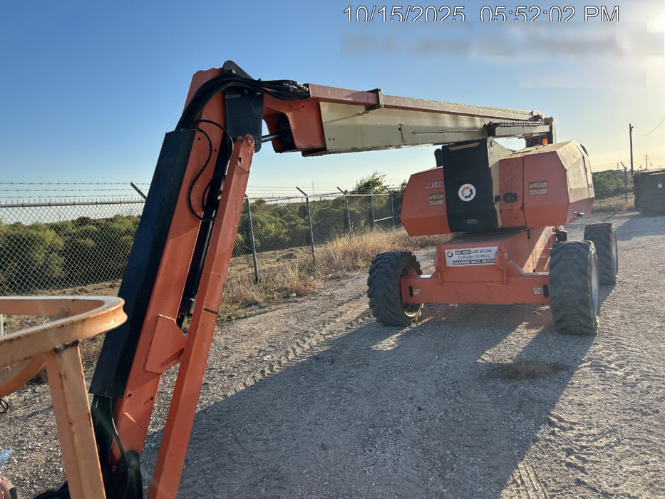 2019 JLG 800AJ