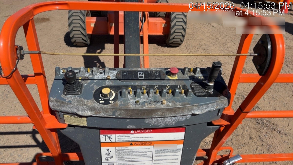 2019 JLG 600AJ