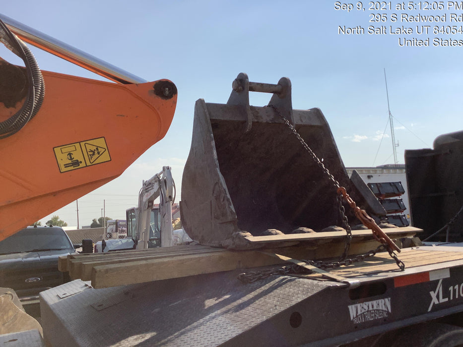 2020 DOOSAN 48" Excavator Bucket