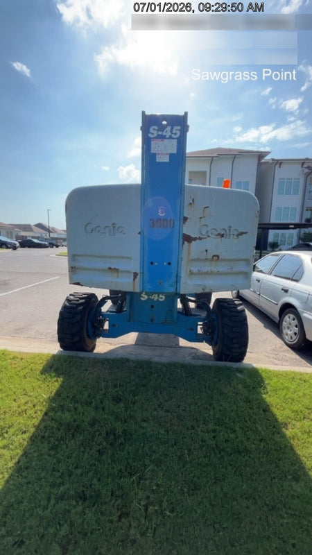 2017 GENIE S-45