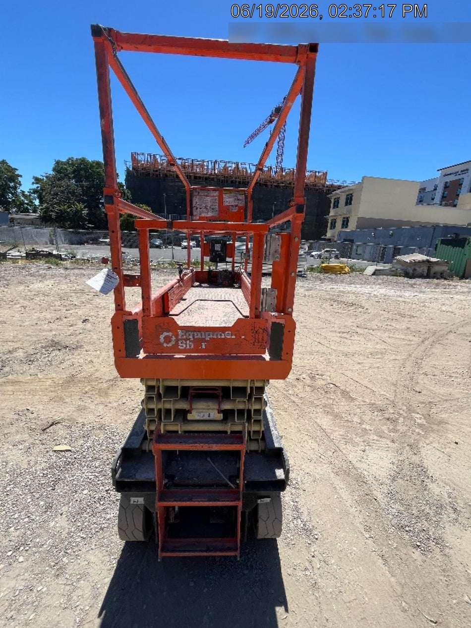 2022 JLG ES2632
