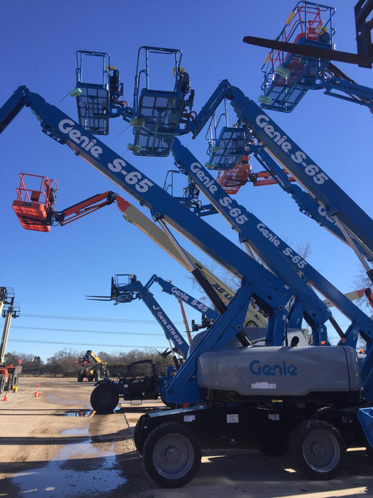 2018 GENIE S-65