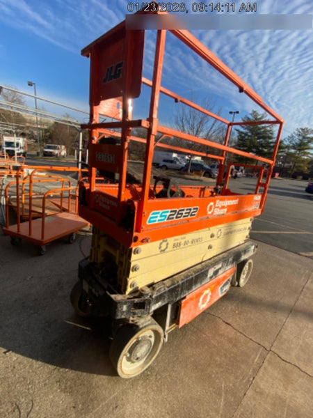 2022 JLG ES2632