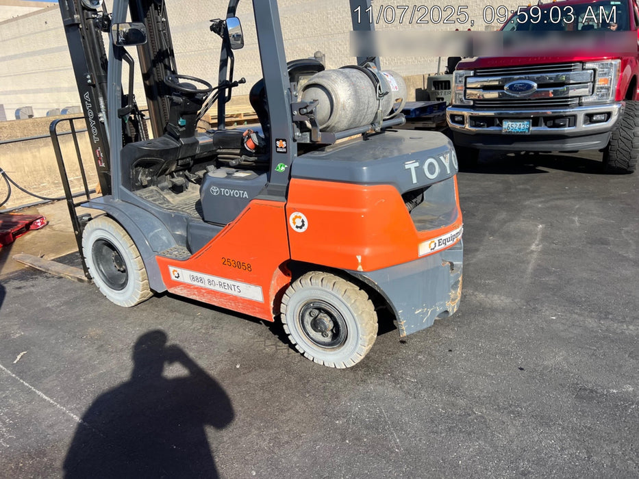 2022 TOYOTA 50-8FGU25